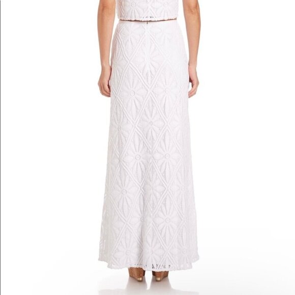 Lilly Pulitzer white lace maxi skirt 0 - Picture 2 of 5
